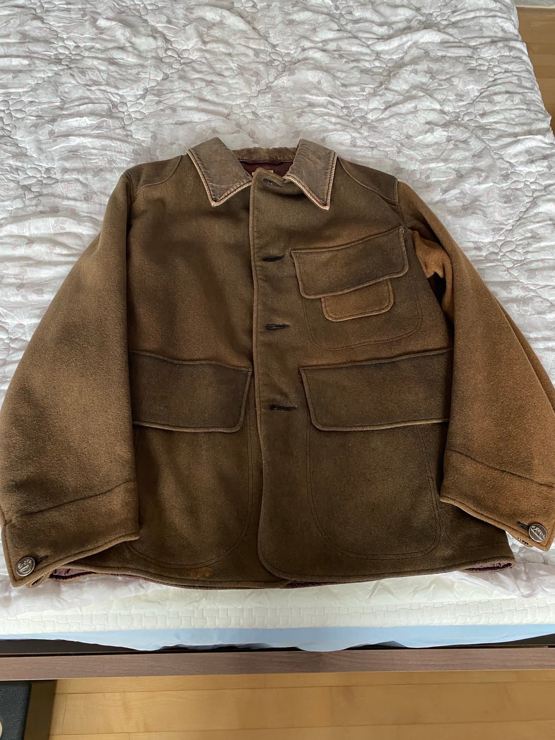 캐피탈 헌팅자켓 상품이미지1