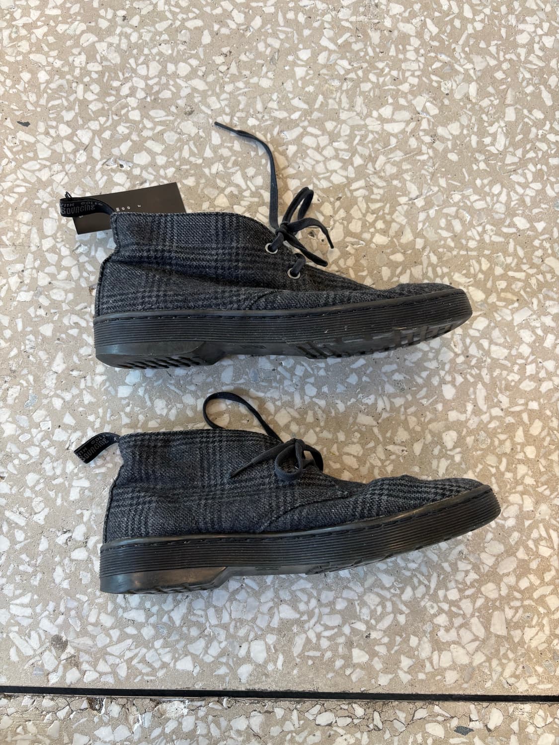 Dr.Martens check shoes 상품이미지3