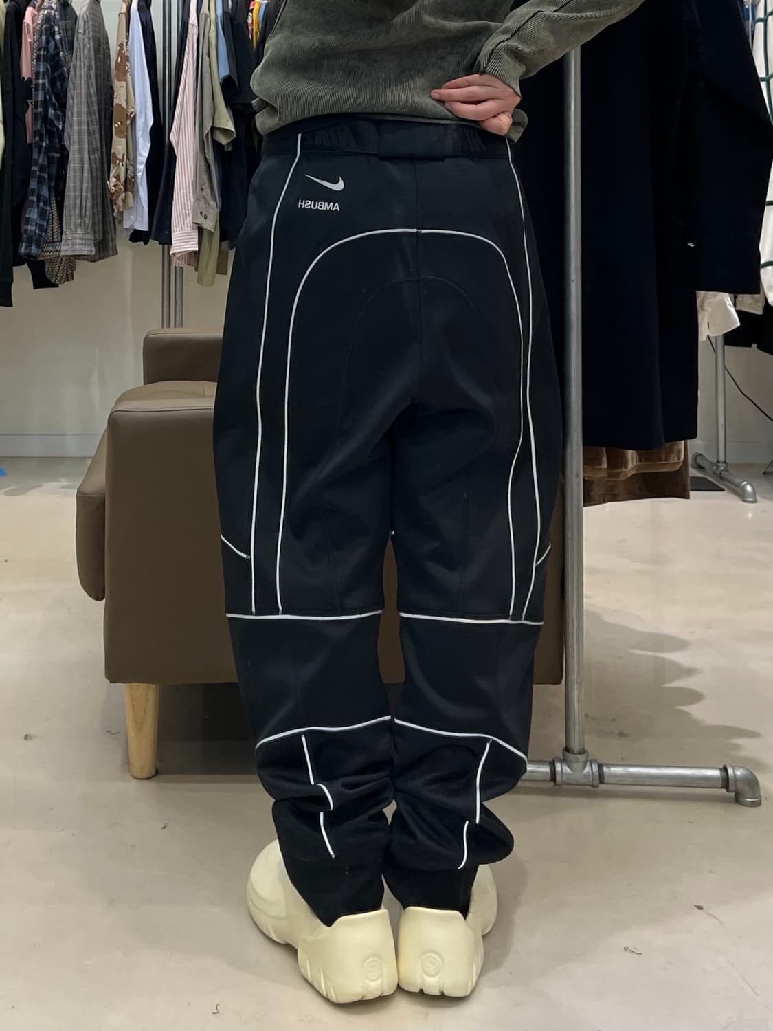 나이키 앰부쉬 NRG 트랙팬츠 상품이미지4