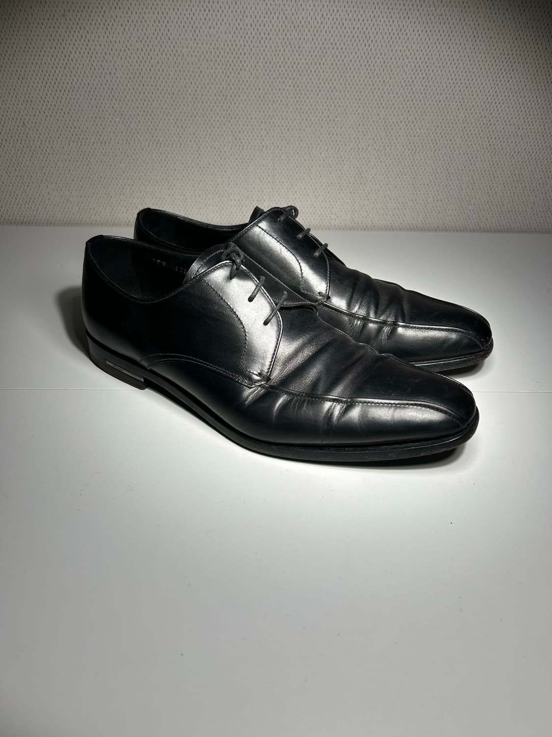 프라다 클래식 더비 상품이미지1