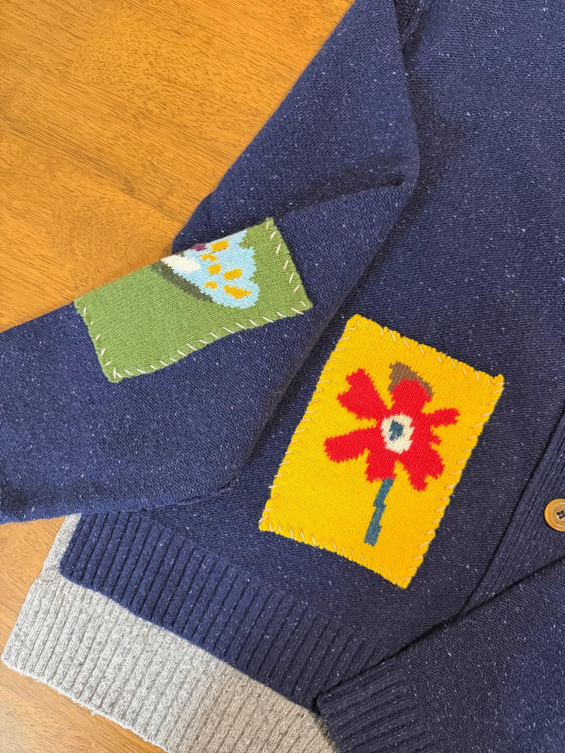 미수아바흐 패치 가디건 상품이미지5