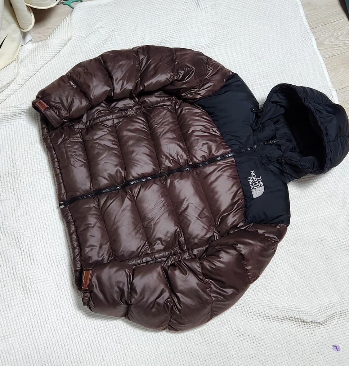 노스페이스 700 눕시 브라운 패딩 자켓 상품이미지4