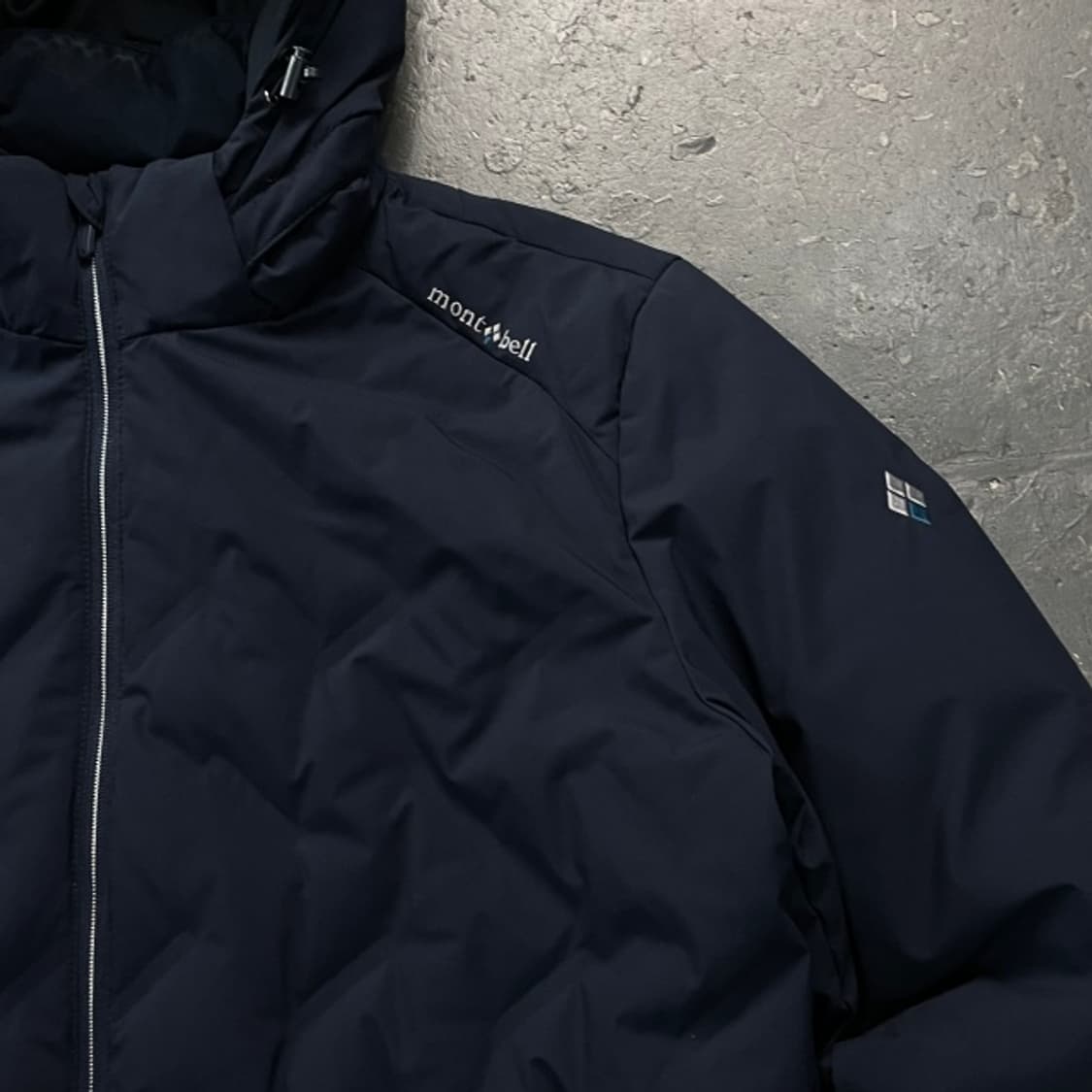 105 몽벨 고주파 경량패딩  상품이미지2