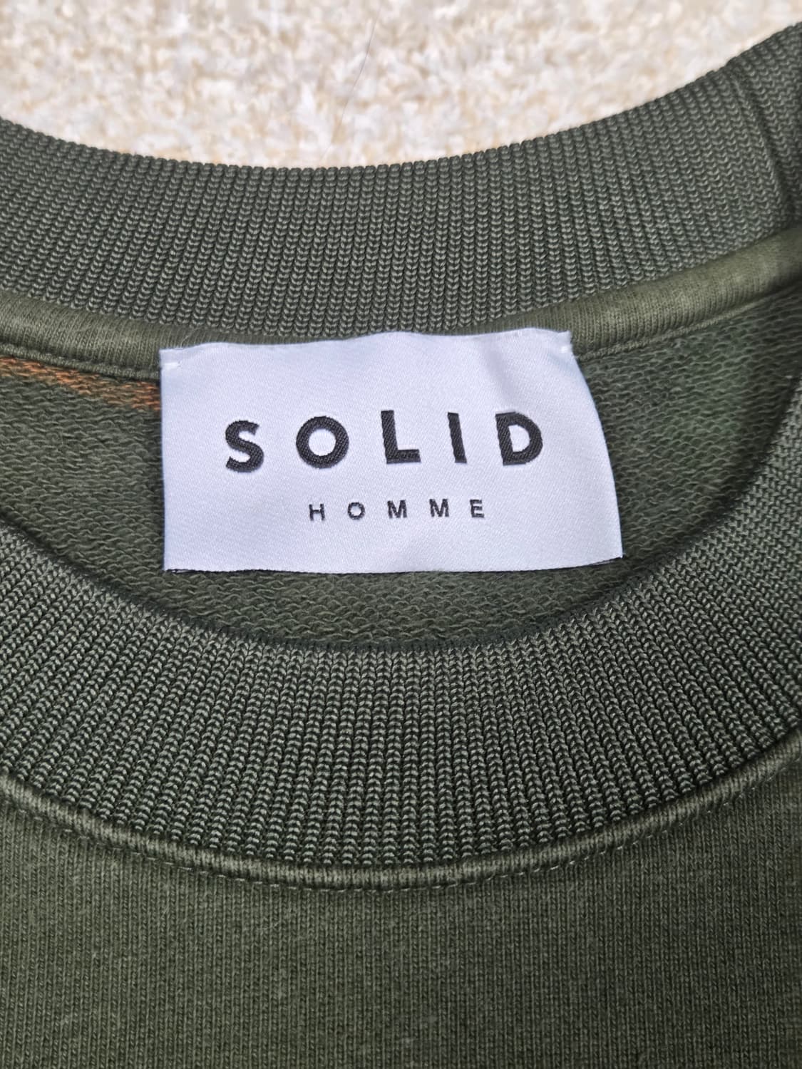 [솔리드옴므] SDHE 백로고 붓터치 맨투맨 | 00282 상품이미지3