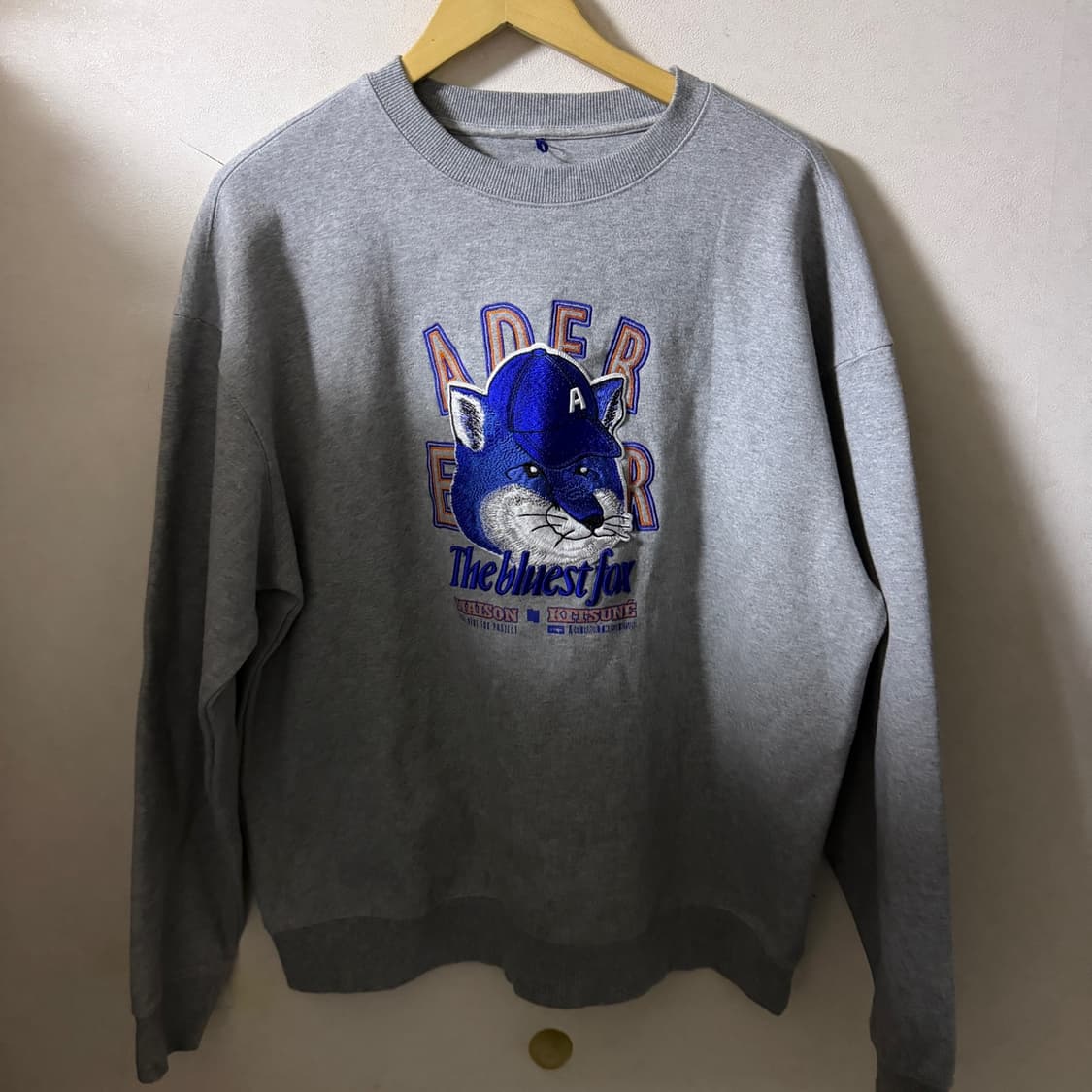 아더에러x메종키츠네 맨투맨 A3 상품이미지1