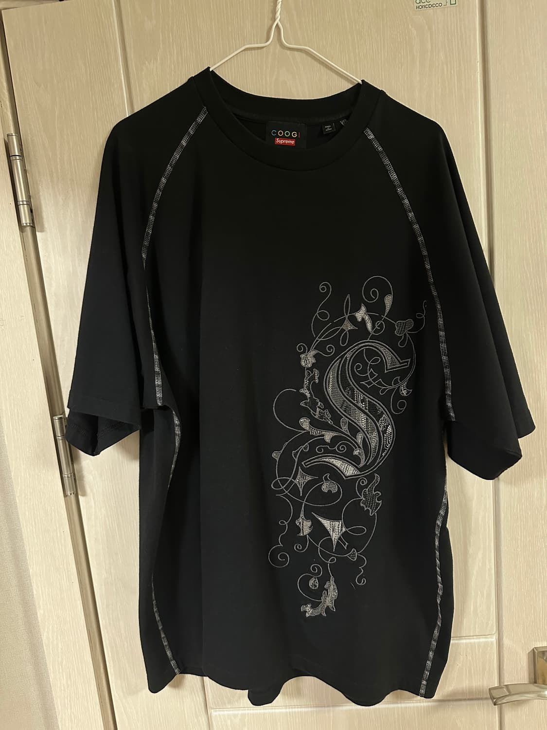 Supreme 슈프림 쿠지 반팔티 상품이미지1