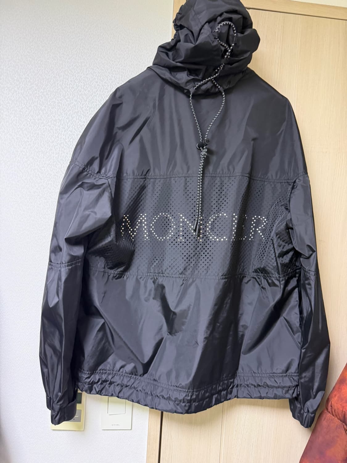 [3] 몽클레어 티우 스티치 바람막이 상품이미지3