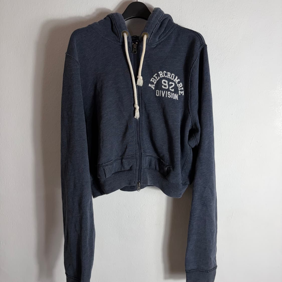 아베크롬비 네이비 크롭 후드집업(L) 상품이미지1