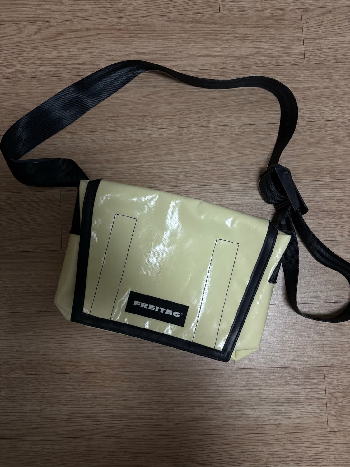 프라이탁 라씨 상품이미지2