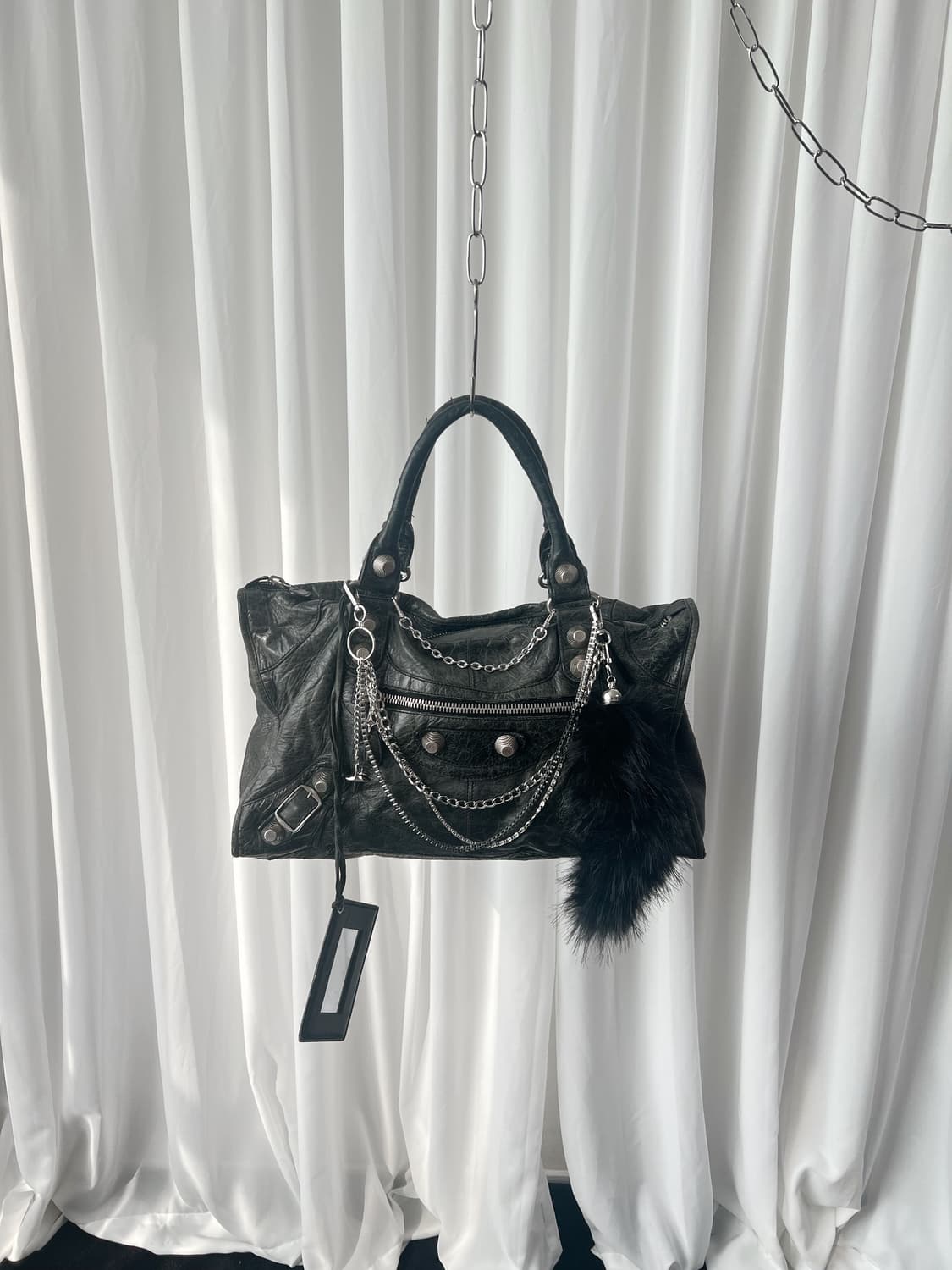 발렌기아가 시티 모터백 상품이미지1