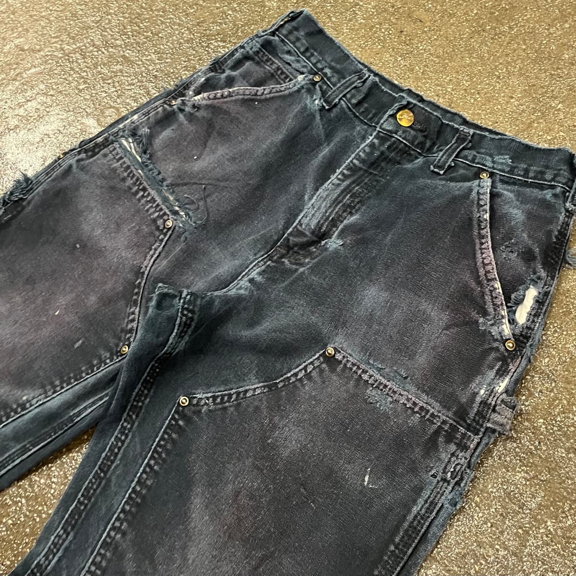 Carhartt 데미지 더블니 워크 팬츠 (30“) 상품이미지2