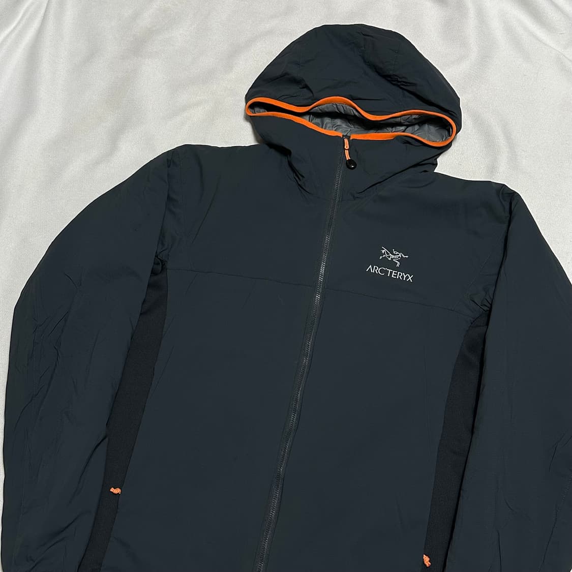 L 아크테릭스 아톰 LT 후드 자켓 상품이미지1