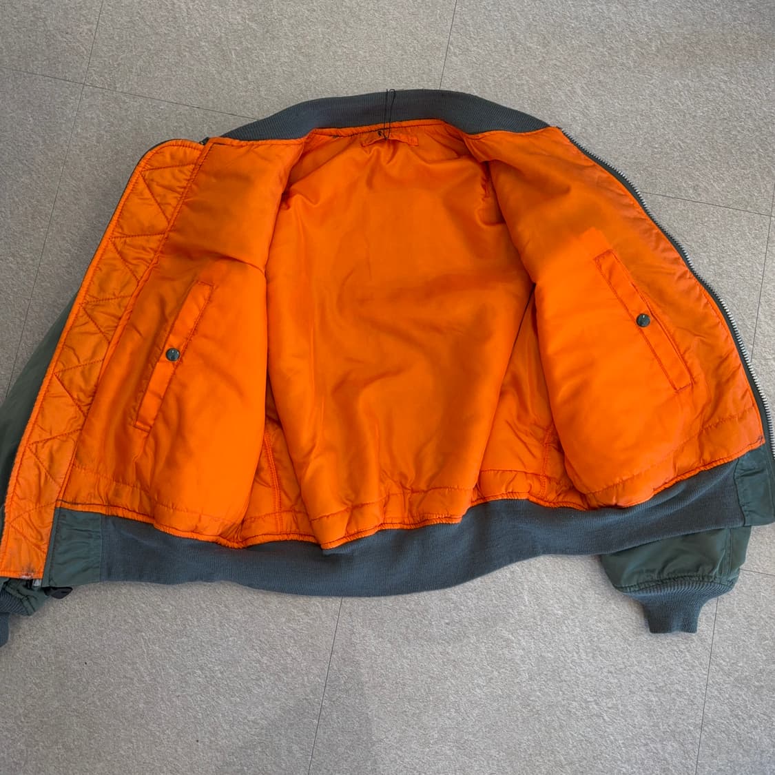 80~90s 알파인더스트리 MA-1 USAF 밀스펙 자켓 상품이미지7