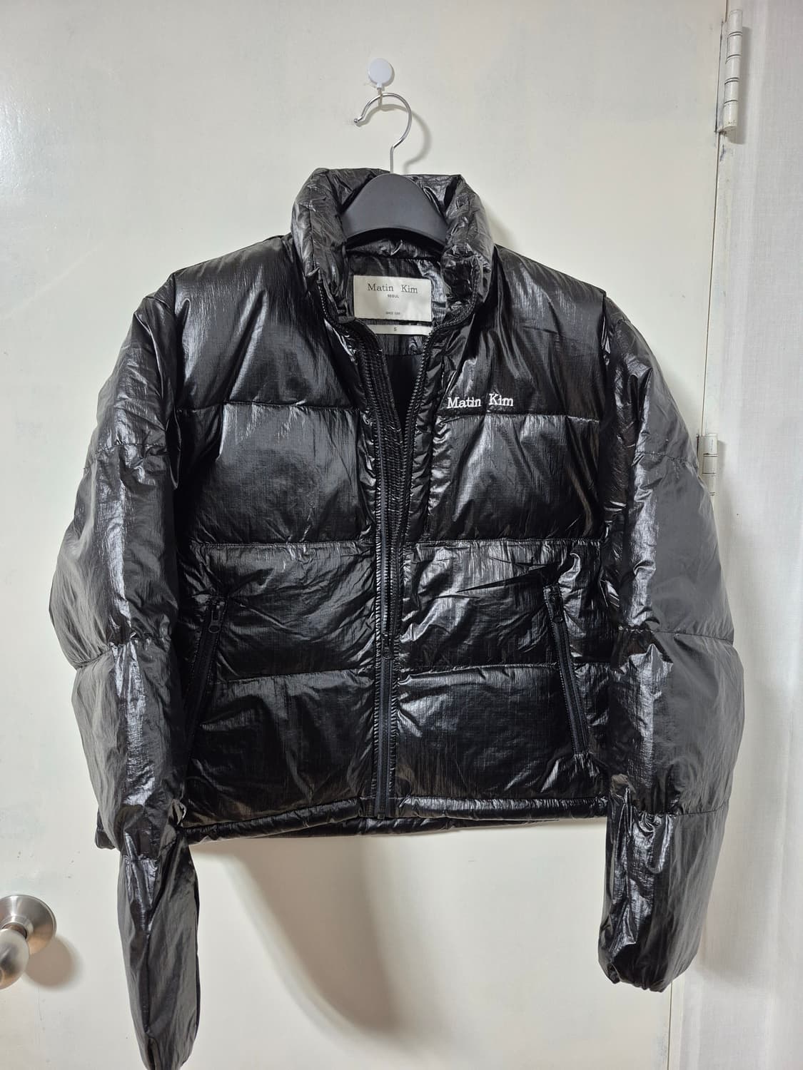 25FW 마뗑킴 스몰로고 다운점퍼 블랙 S/M 상품이미지2