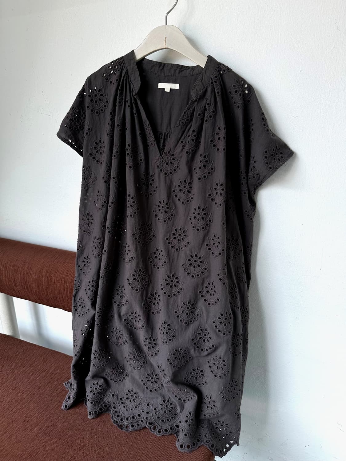 Punching design stitch cotton onepiece 상품이미지4