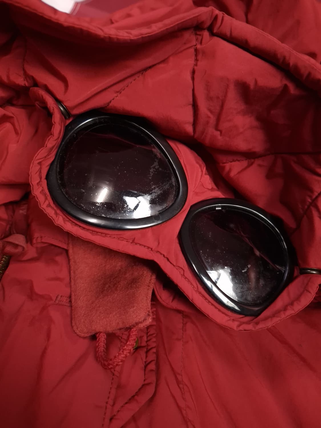 오리지날 C.P컴퍼니 나이크라 가먼트 다이 다운 고글 자켓 상품이미지3