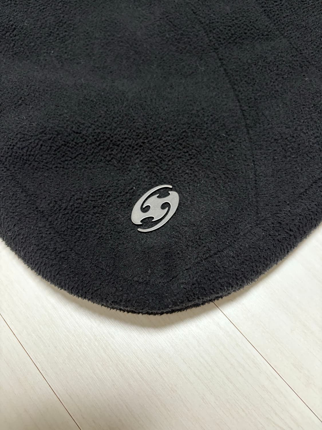 산산기어 21fw 플리스백 블랙 상품이미지3