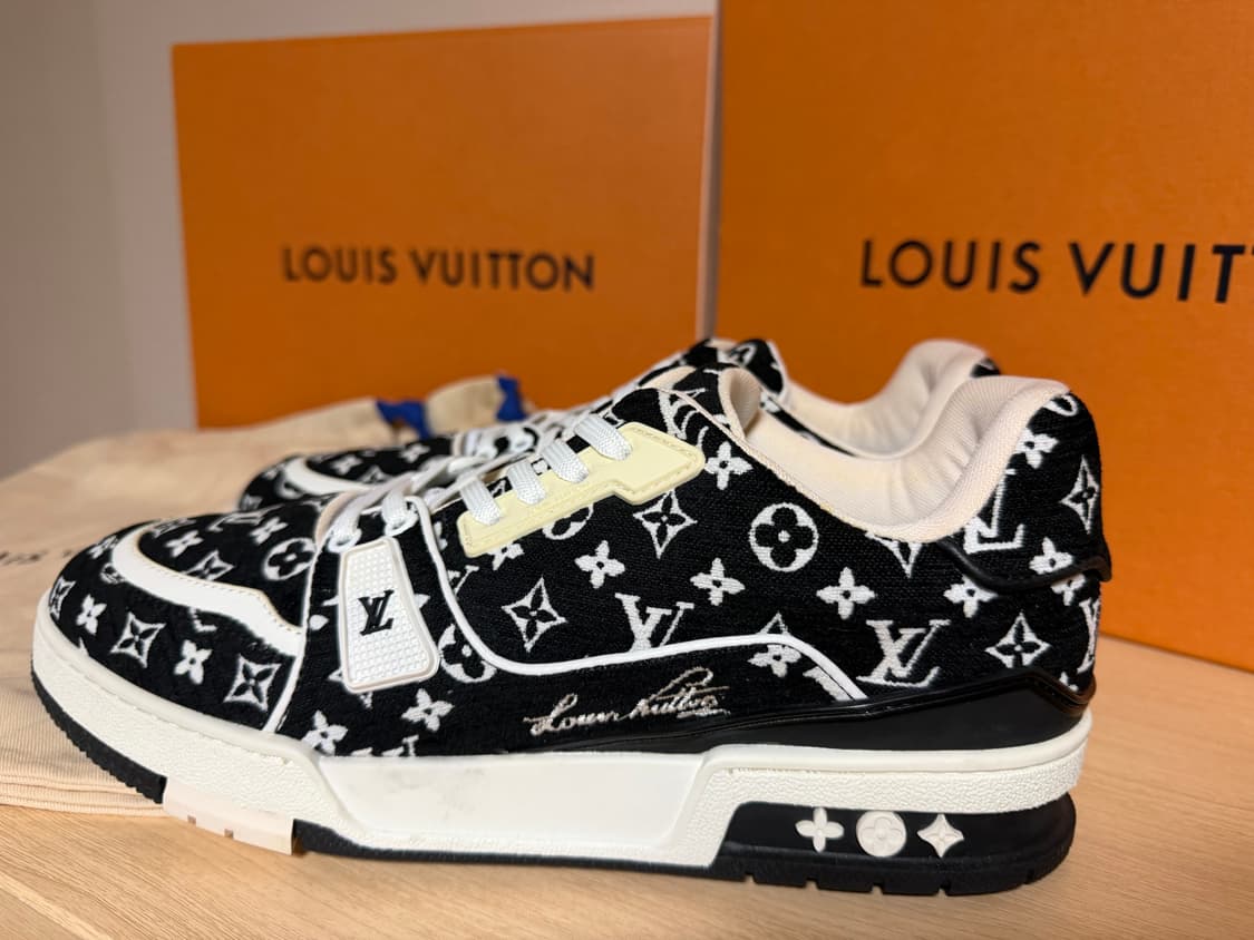 루이비통 모노그램 벨벳 트레이너 9size 상품이미지5