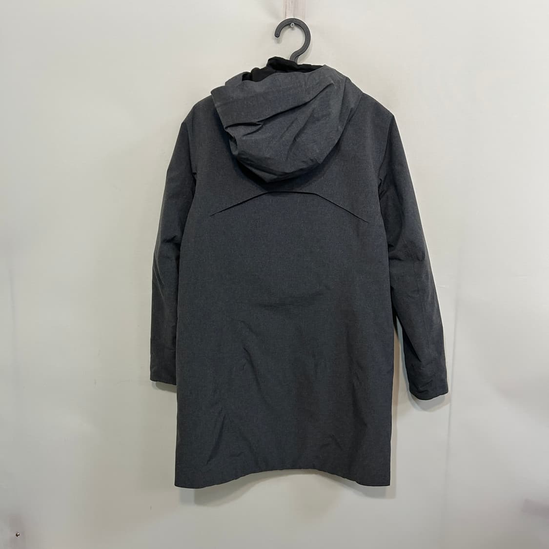 아크테릭스 여성 센사 파카 xs 상태최상 상품이미지3