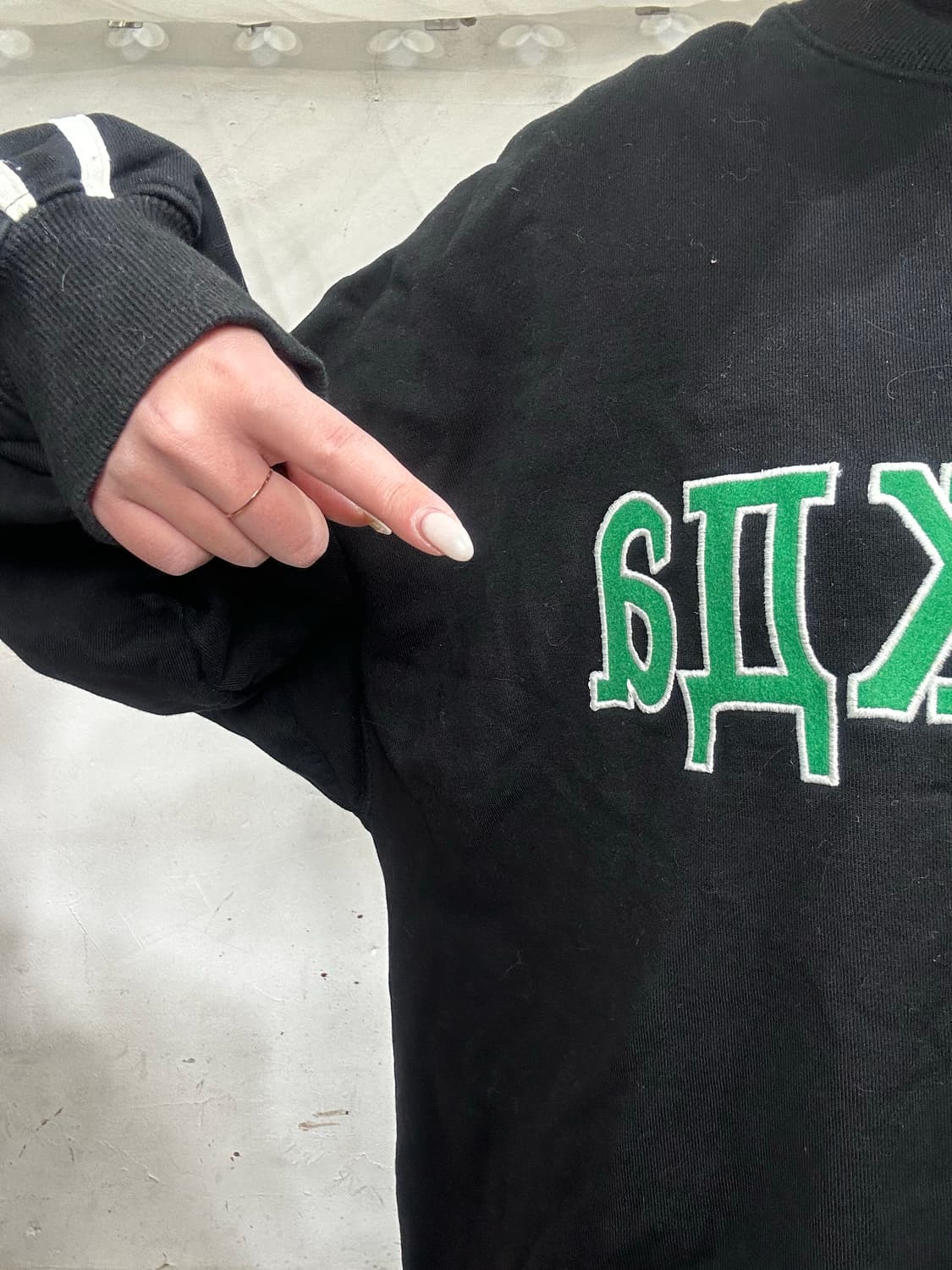 빈티지 블랙 오버핏 사이드 포인트 맨투맨 M 상품이미지4