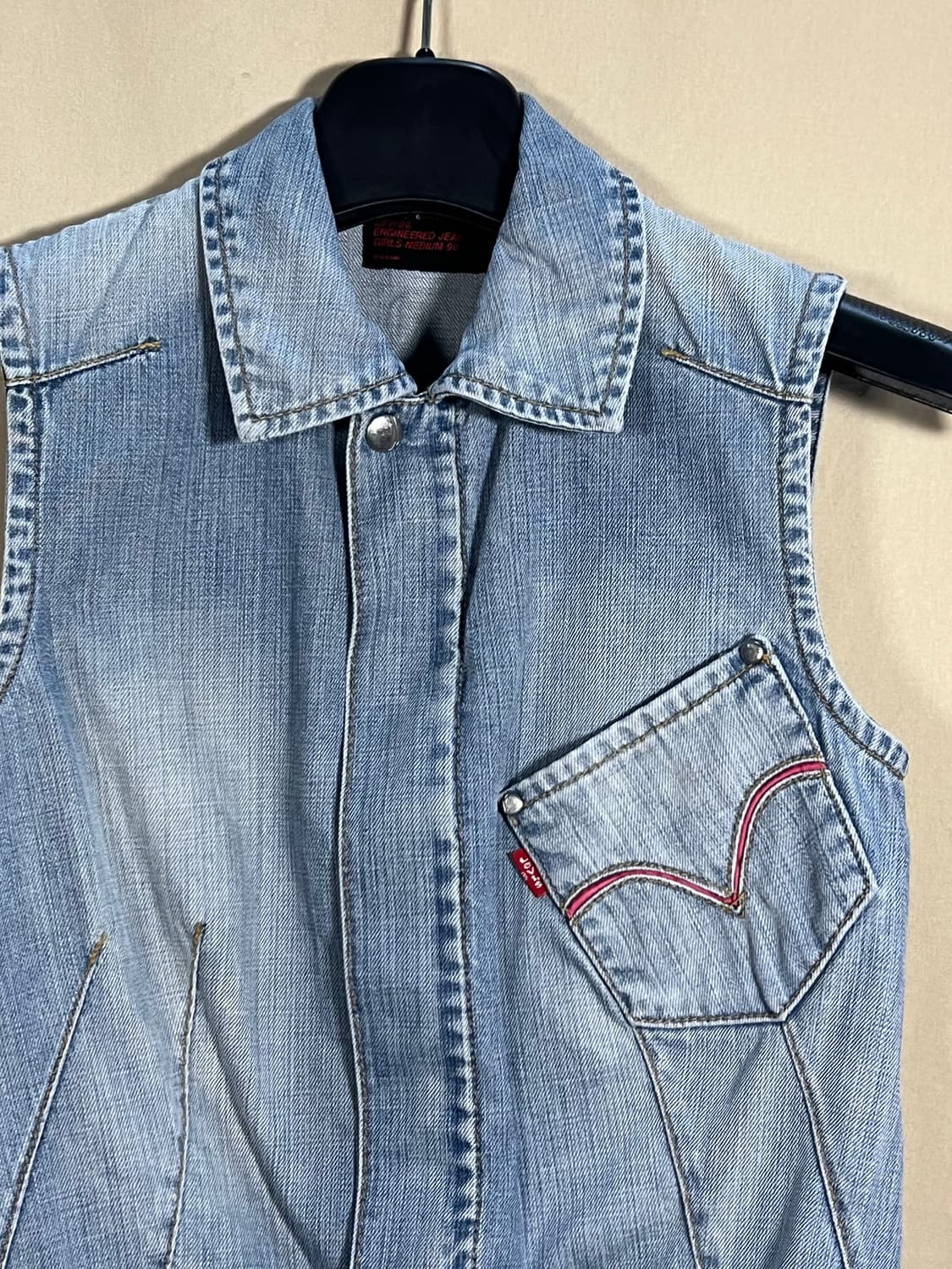 리바이스 엔지니어드 데님 조끼 자켓 처분  상품이미지3