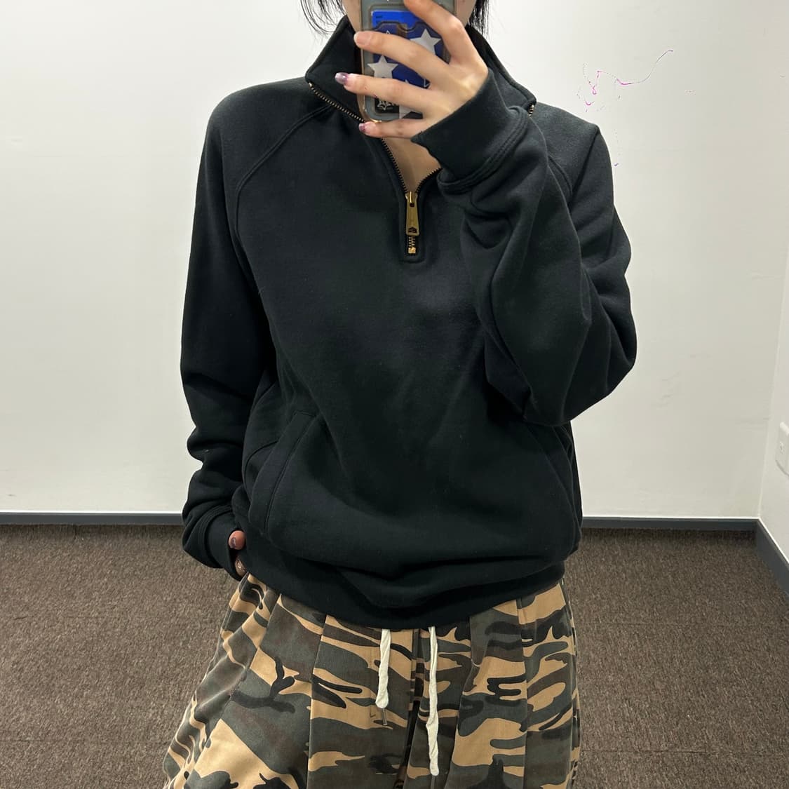 Carhartt 칼하트 릴렉스핏 블랙 반집업 상품이미지2