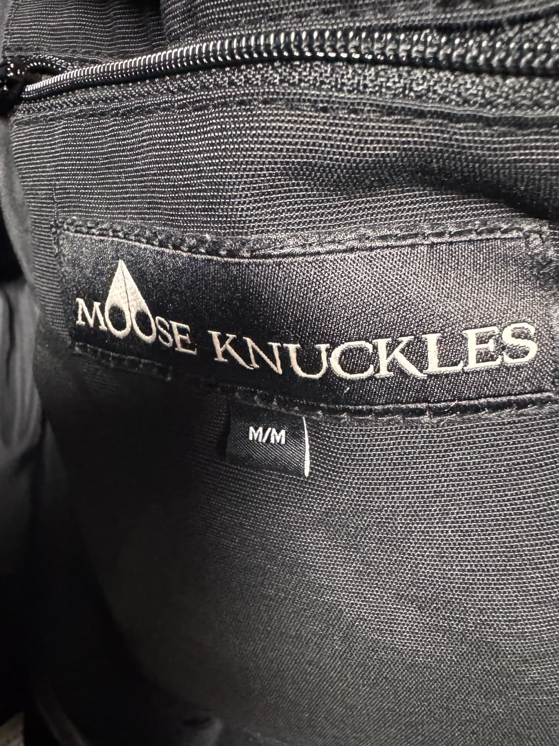 무스너클 국내매장판 블랙폭스퍼 MM 상품이미지4