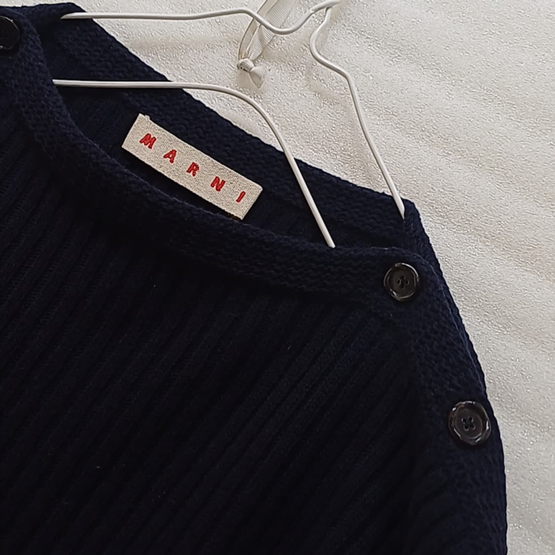 이태리 국내매장판 마르니 울 보트넥 니트 여성 루즈핏 S 사랑봉봉 상품이미지3