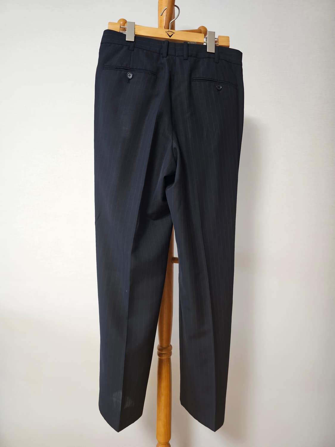 L'UOMO 루오모/워모 모헤어 혼방 정장 세트


 상품이미지9