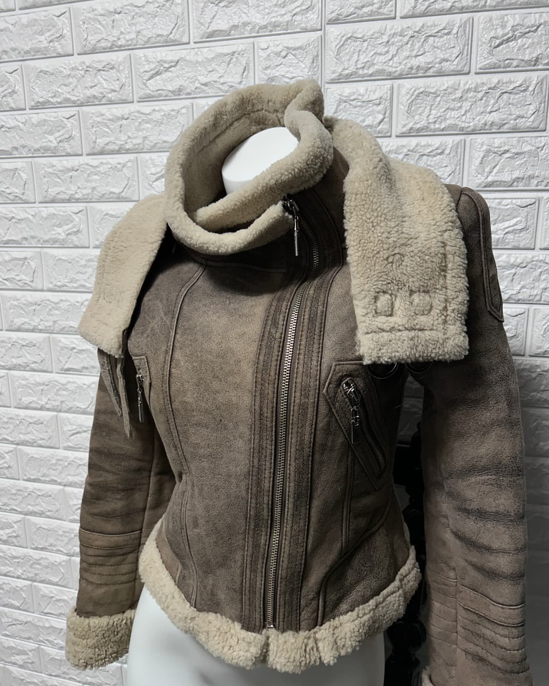 Baby Lamb Double High-Neck Shearling Jk 상품이미지3