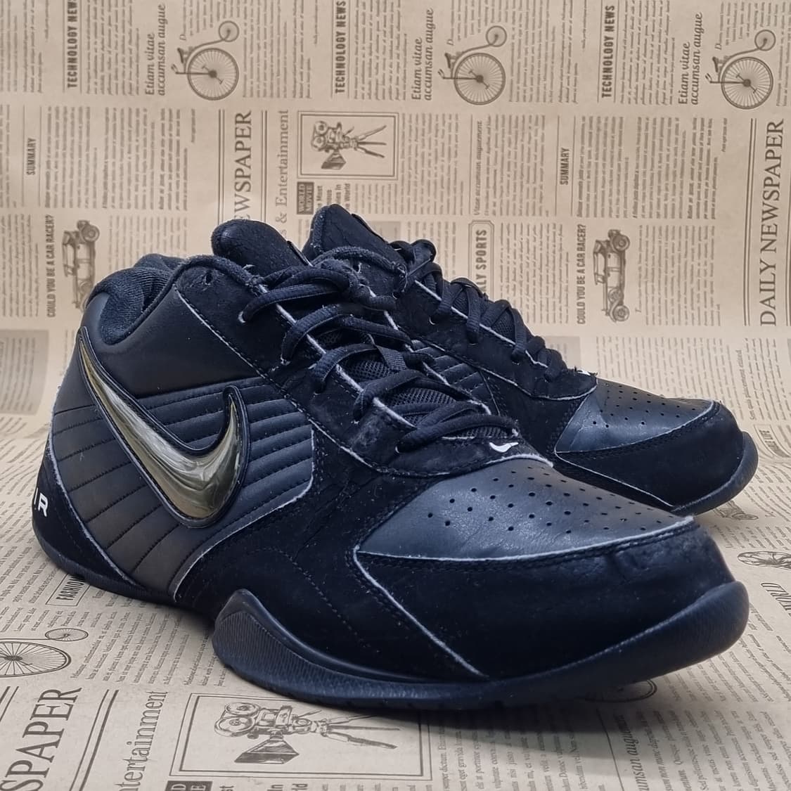 나이키 데이스라인 로우 농구화 300 상품이미지1