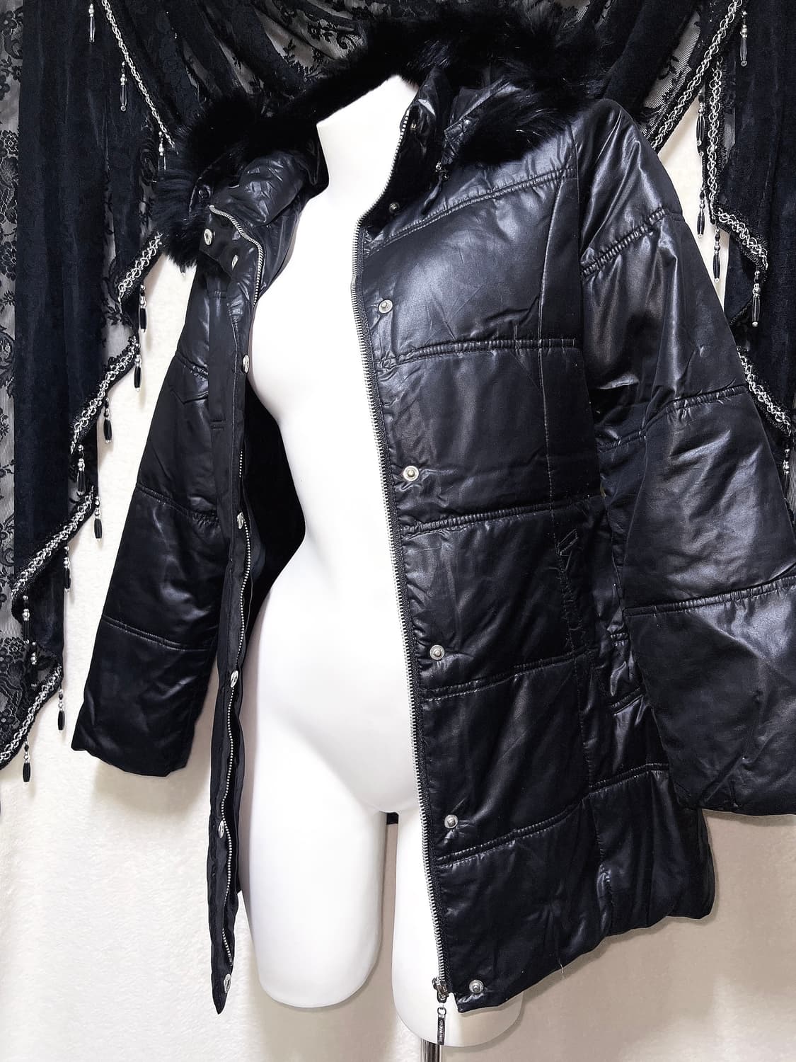 세실맥비 퍼후드 경량패딩 점퍼 자켓 오네갸루 고스펑크 고딕 시부야 00s 상품이미지7