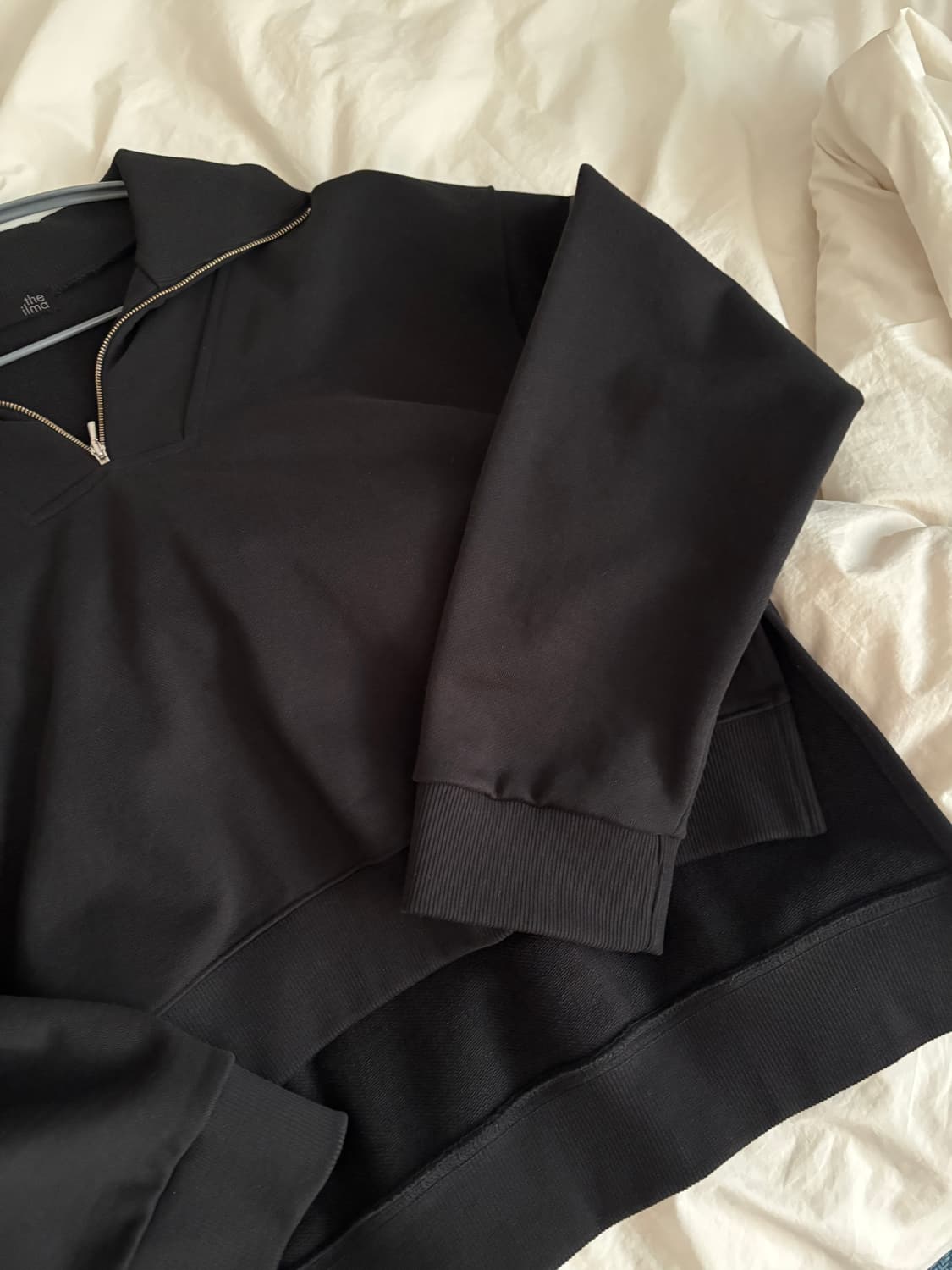 더일마 언발 반집업 맨투맨 상품이미지3