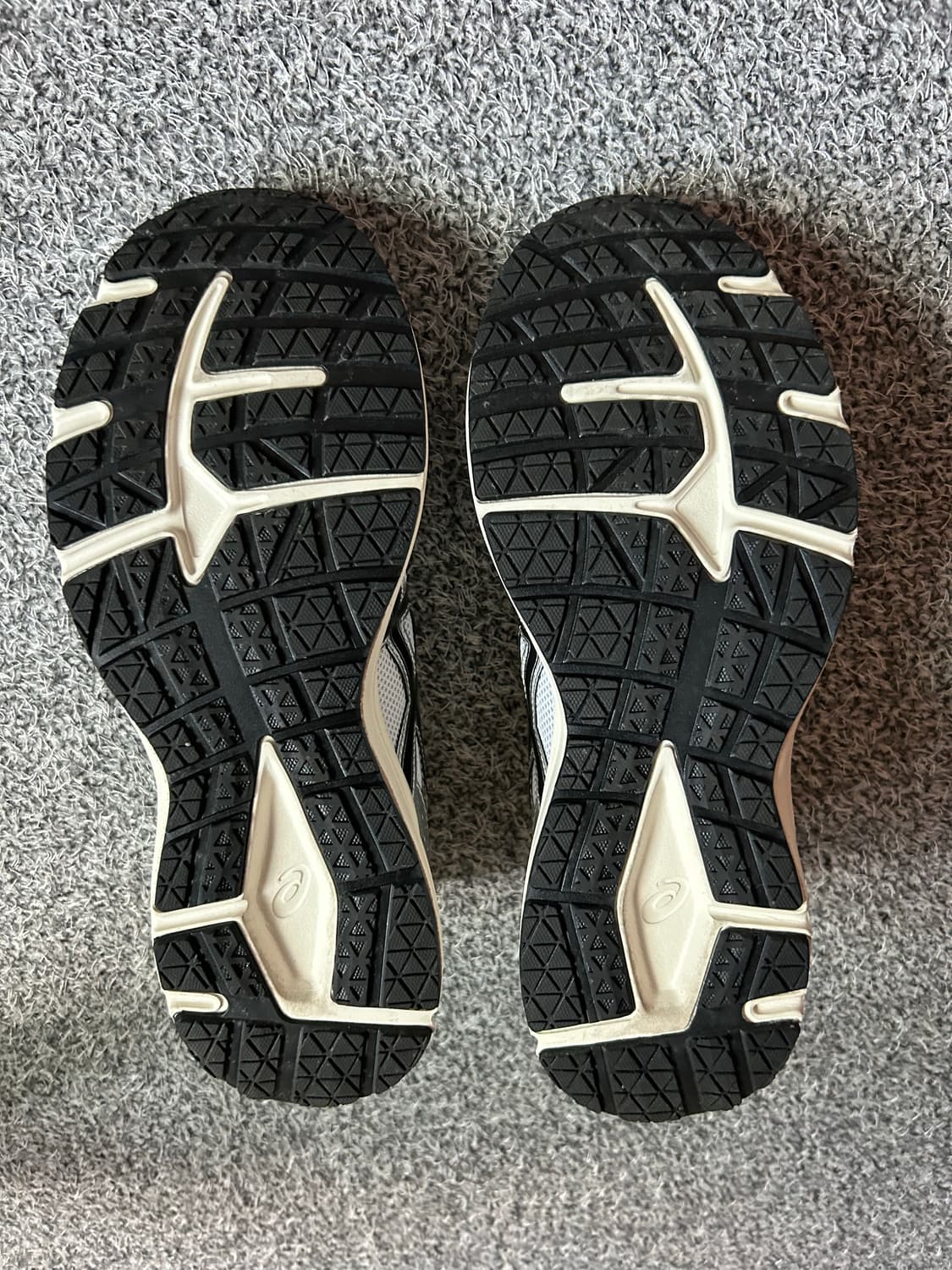 [1회착/풀박스] 아식스 조그100S 265 화이트 블랙 새상품급 상품이미지10