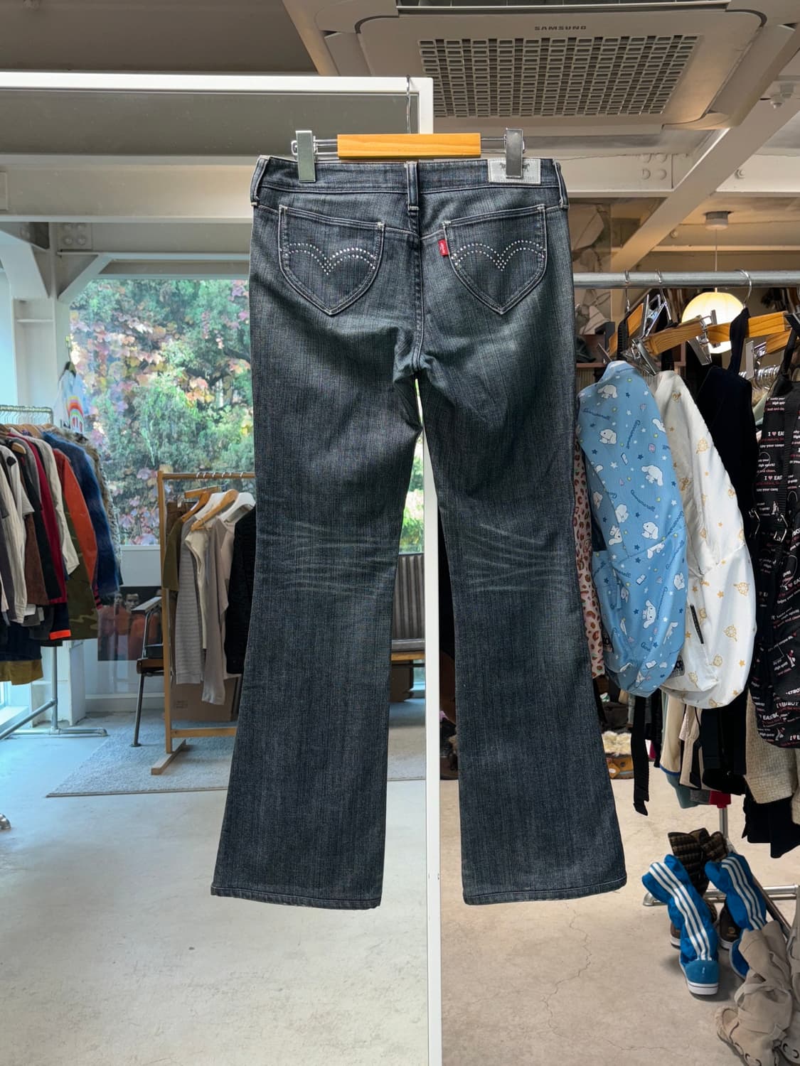 리바이스 하트 플레어진 상품이미지4