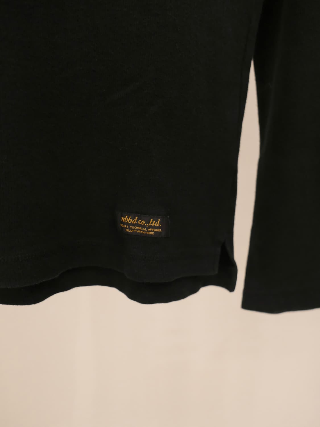 네이버후드 헨리넥 롱슬리브 상품이미지4