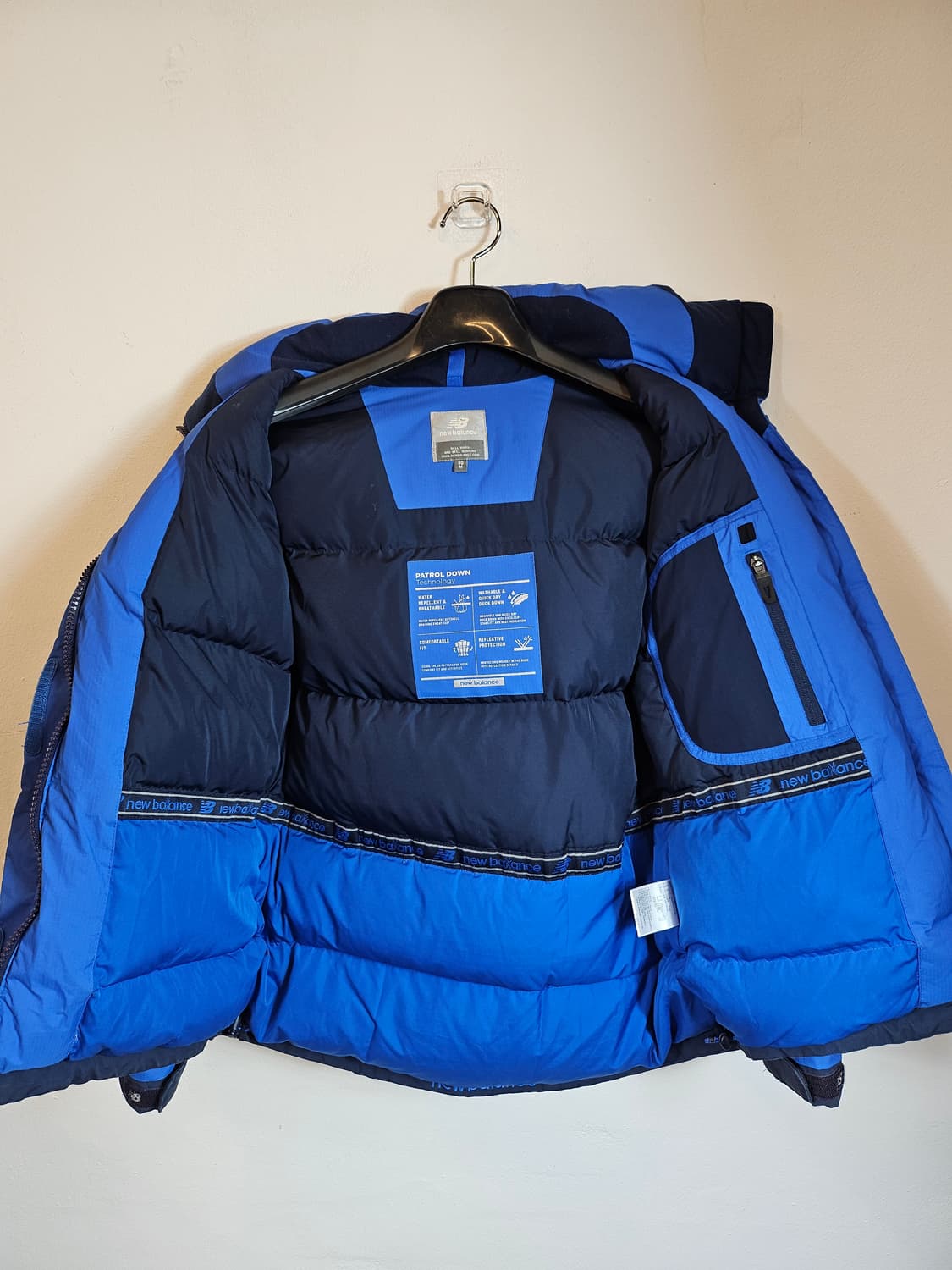뉴발란스 RESCUE TEAM 구스다운 패딩 90 M 상품이미지8