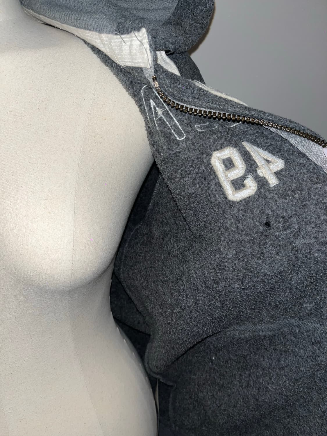 후아유 후드집업 상품이미지6