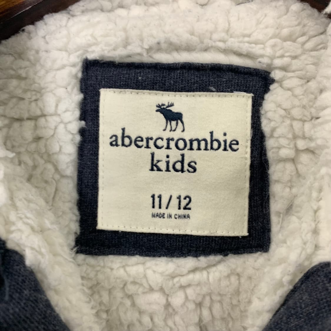 아베크롬비 y2k 와투케 양털 후드집업 상품이미지6