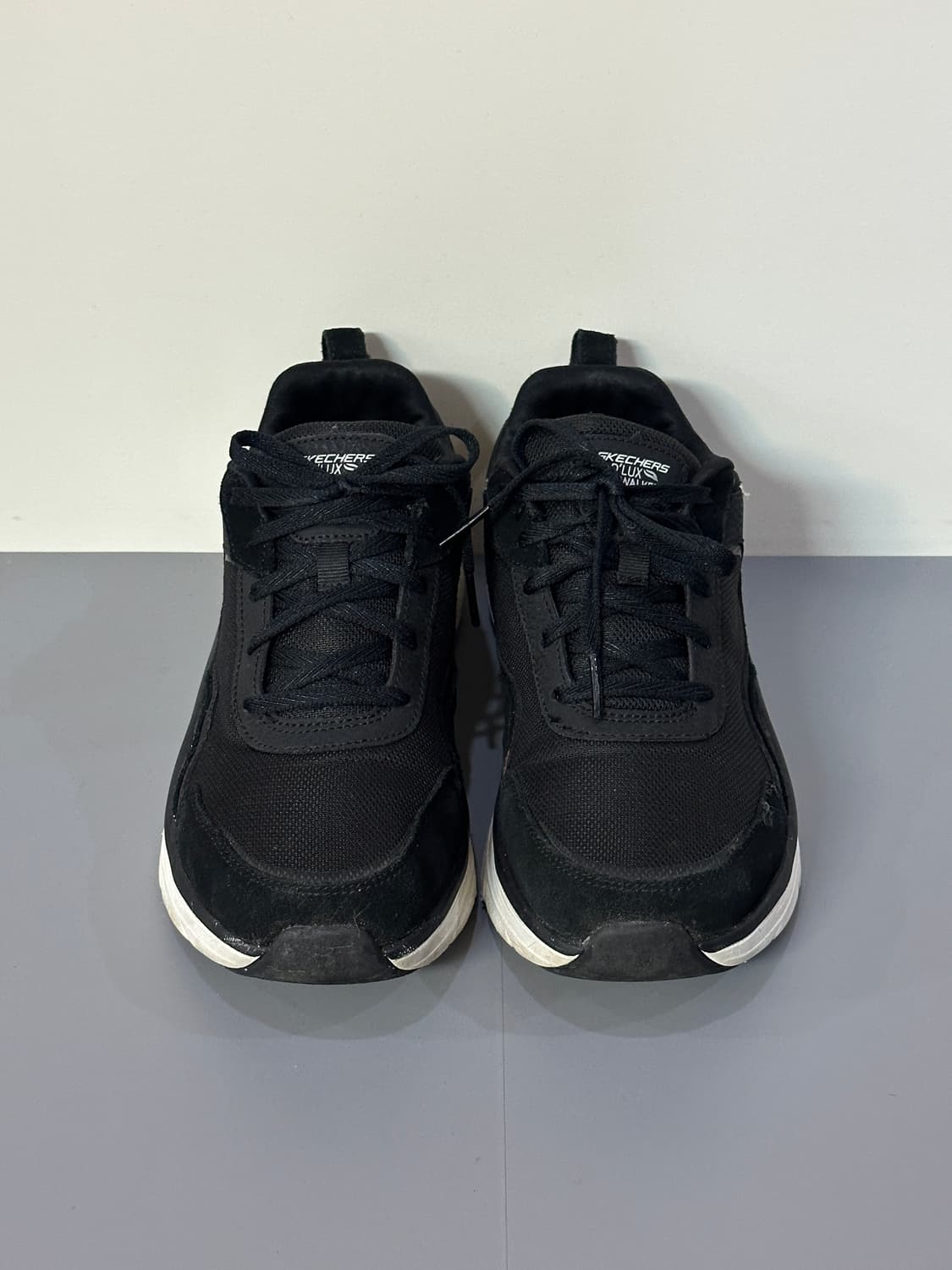 스케쳐스 디럭스 워커 스니커즈 운동화 상품이미지4