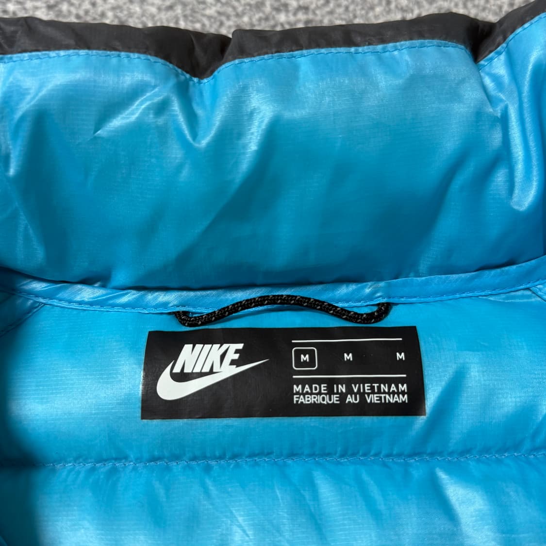나이키 토트넘 경량 패딩 M 상품이미지9