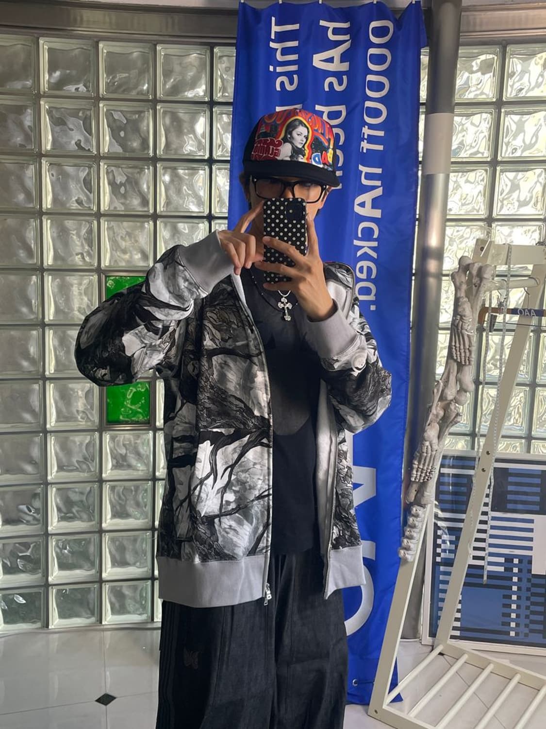EDGE CAMO SHARK HOODIE 엣지 카모 샤크 후디 상품이미지4
