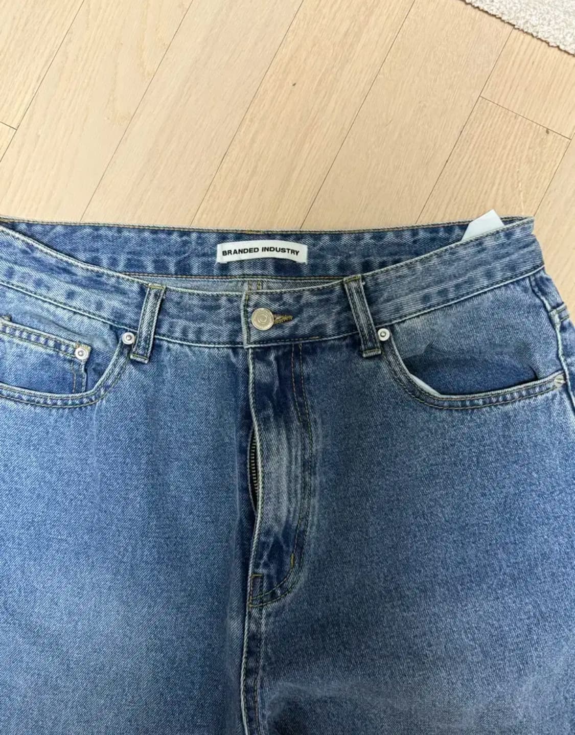 브랜디드 / EXTRA WIDE DENIM PANTS / 32 상품이미지4