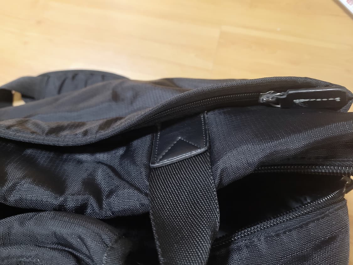 미사용) 피에르가르뎅 크로스백 가방 상품이미지4