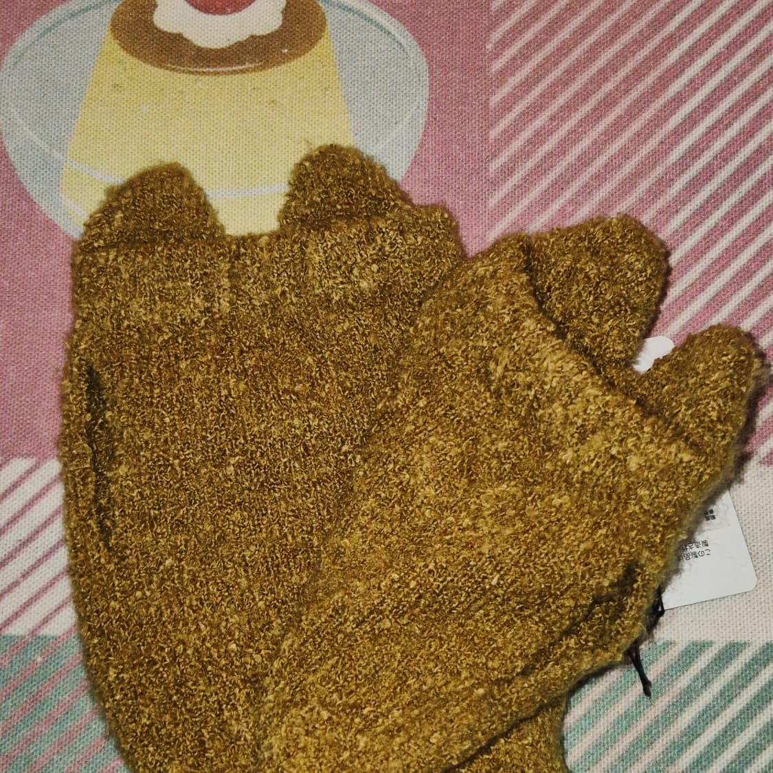 10s 안나수이 핑거리스 고양이 부클 니트 장갑 상품이미지9