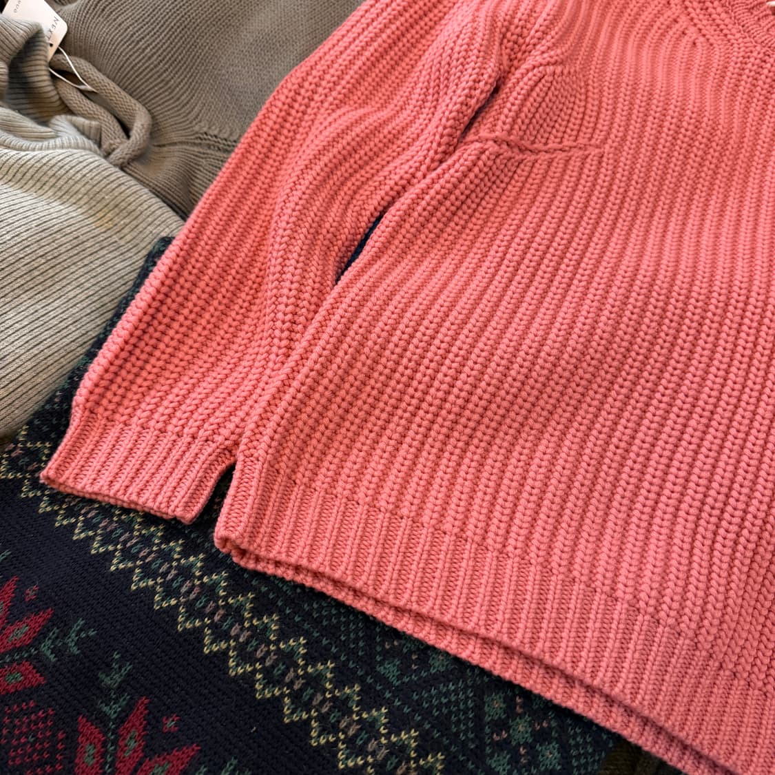 오일릴리 핑크 디테일 니트 스웨터 상품이미지2