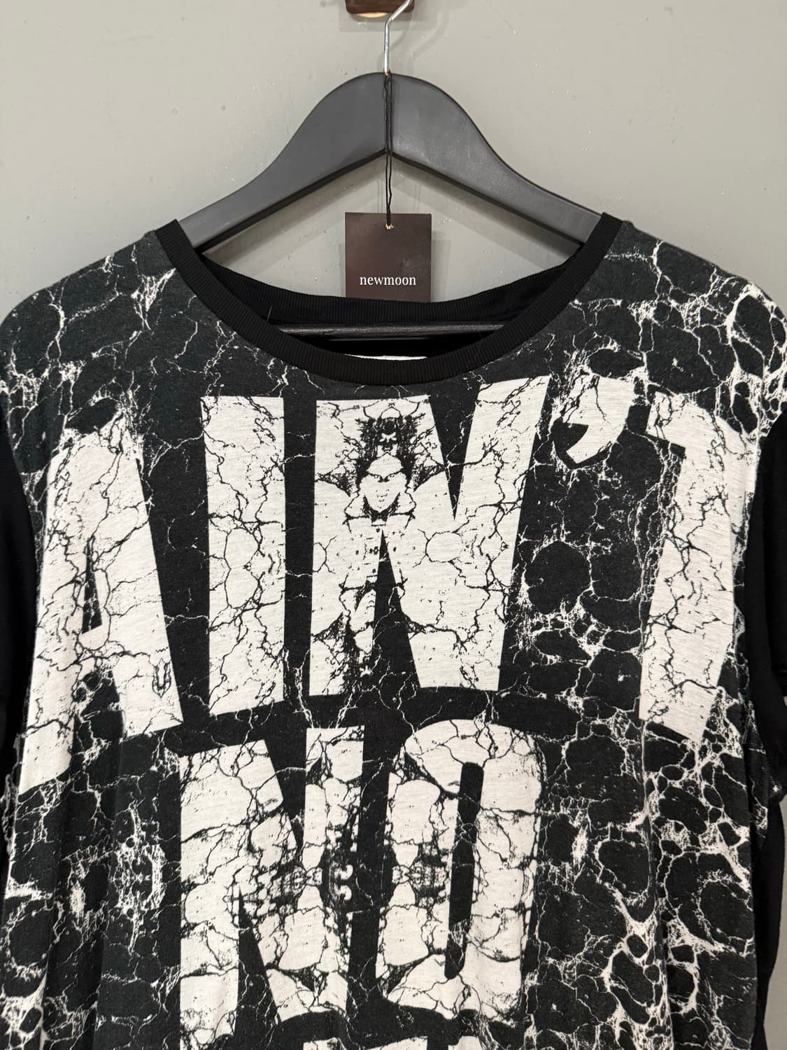 crack printing & lettering point top 상품이미지5