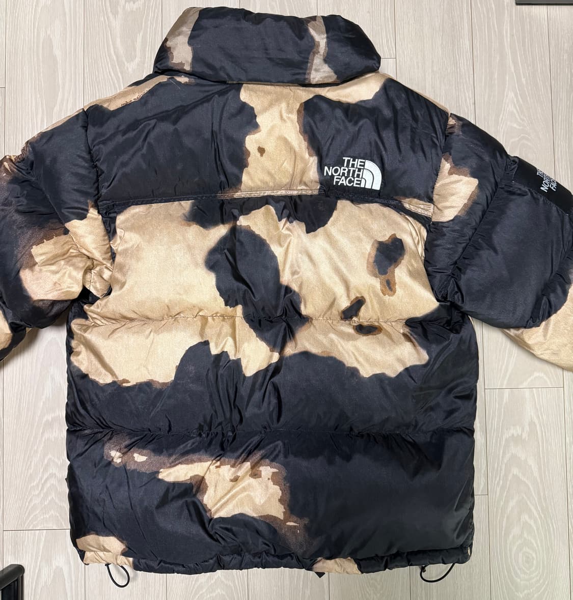 슈프림x노스페이스 블리치드 패딩 M 눕시 상품이미지7