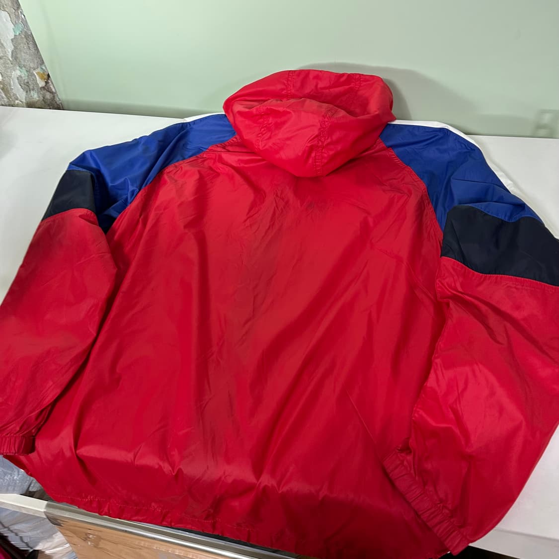 M 100 리바이스 나그랑 멀티컬러 웜후드 경량바람막이 상품이미지5