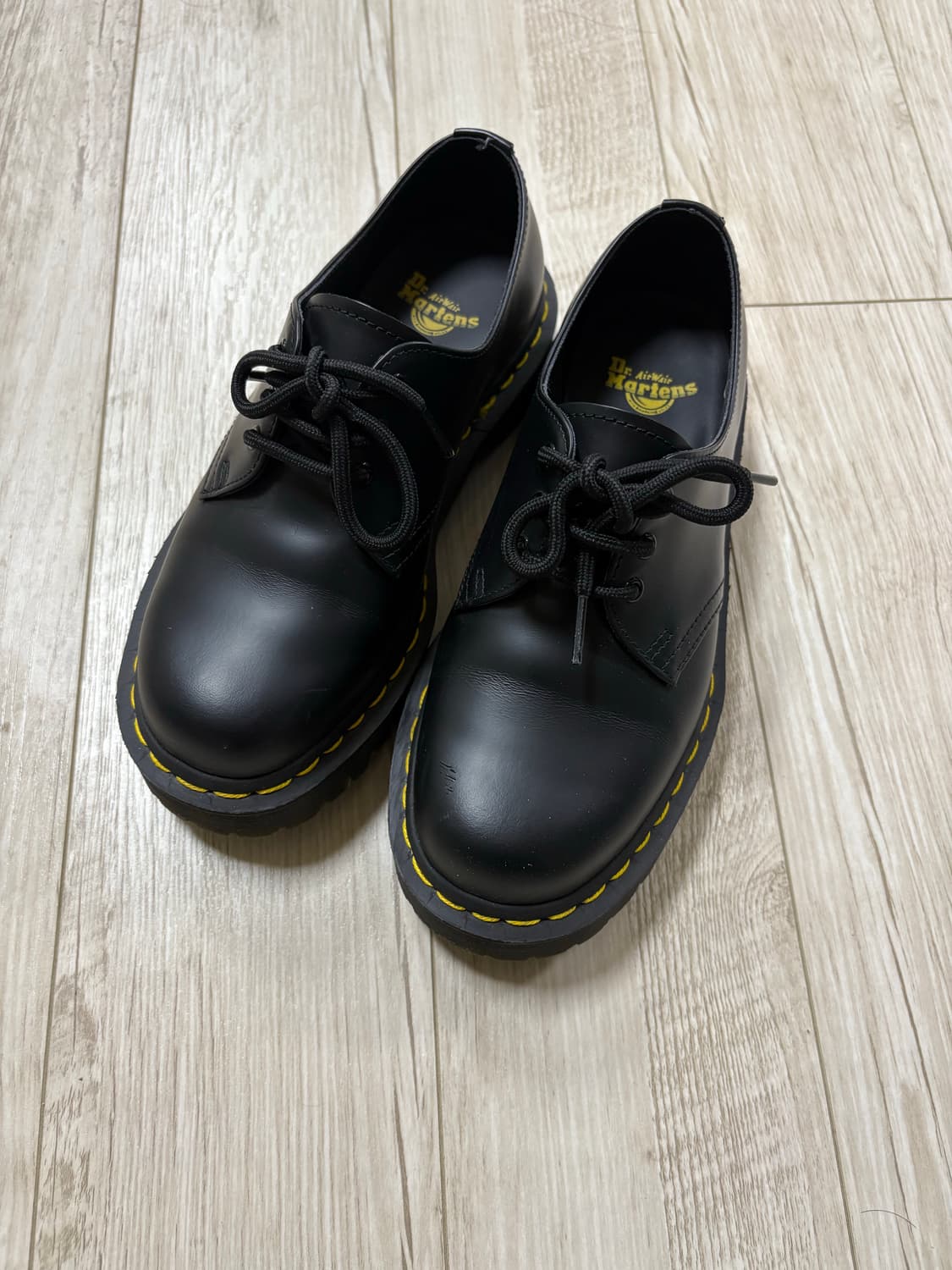 닥터마틴 1461 3홀 벡스 230 상품이미지1